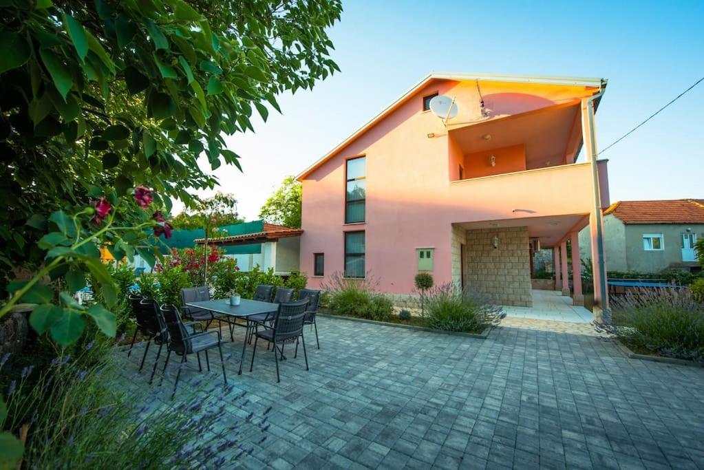 Villa Milla-Grubine Экстерьер фото